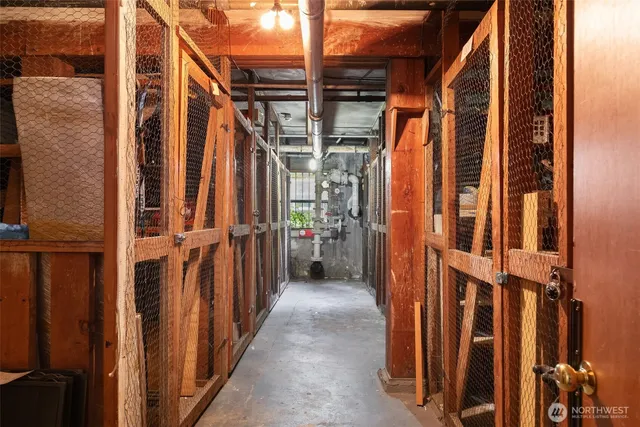 $293,000 | 1136 13th Avenue, Unit 305, Seattle, WA 98122