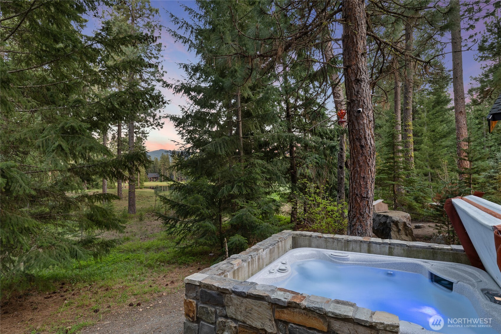 160 Bunchberry Court Cle Elum, WA 98922 - Photo 20 of 40 a view of a backyard with sitting area
