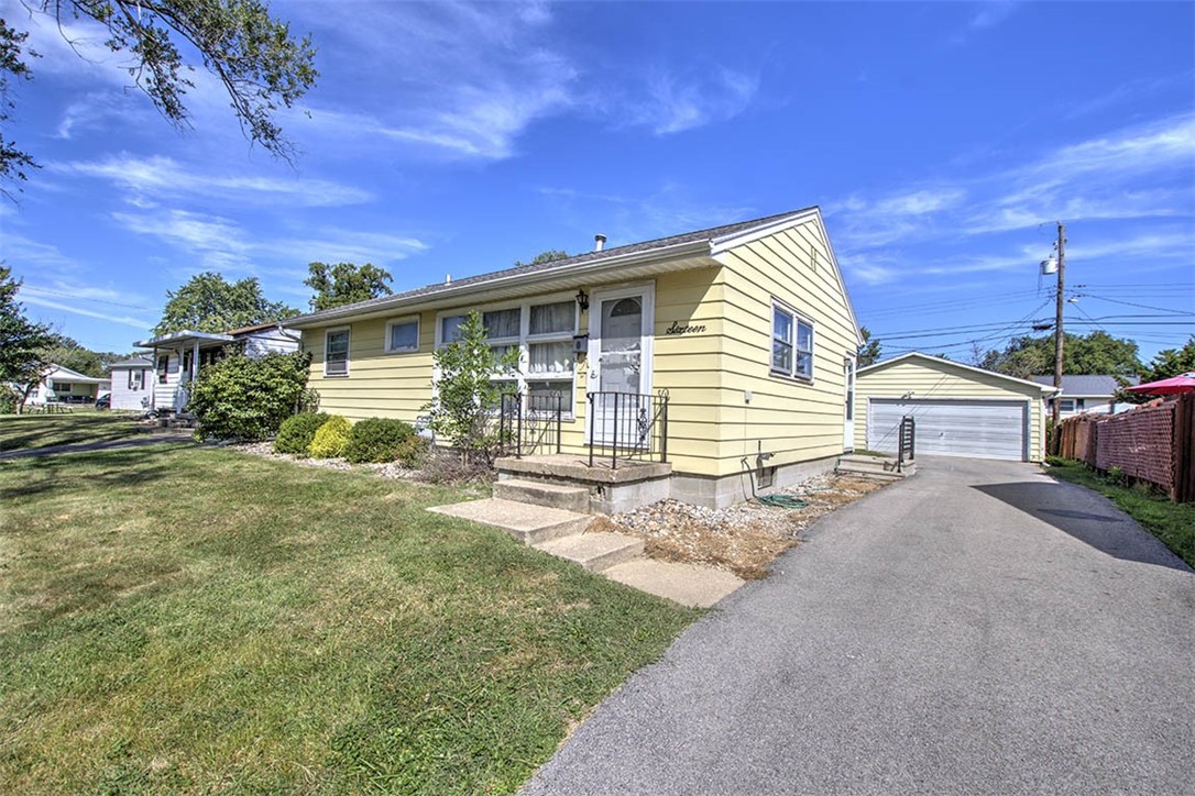 16 Carroll Drive Decatur, IL 62521 - Photo 1 of 17