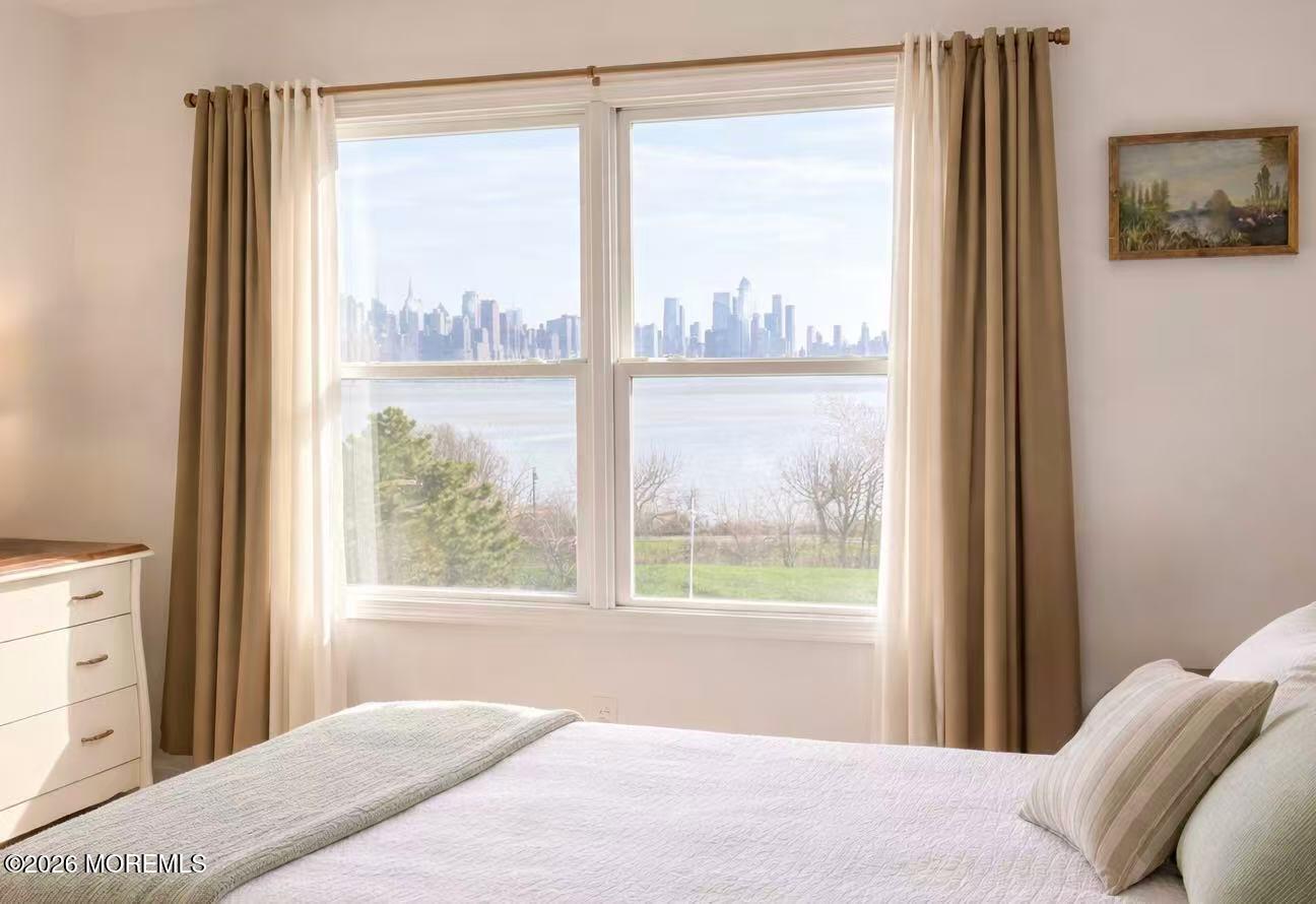 330 The Promenade, Unit 330 Edgewater, NJ 07020 - Photo 2 of 13 1000095742