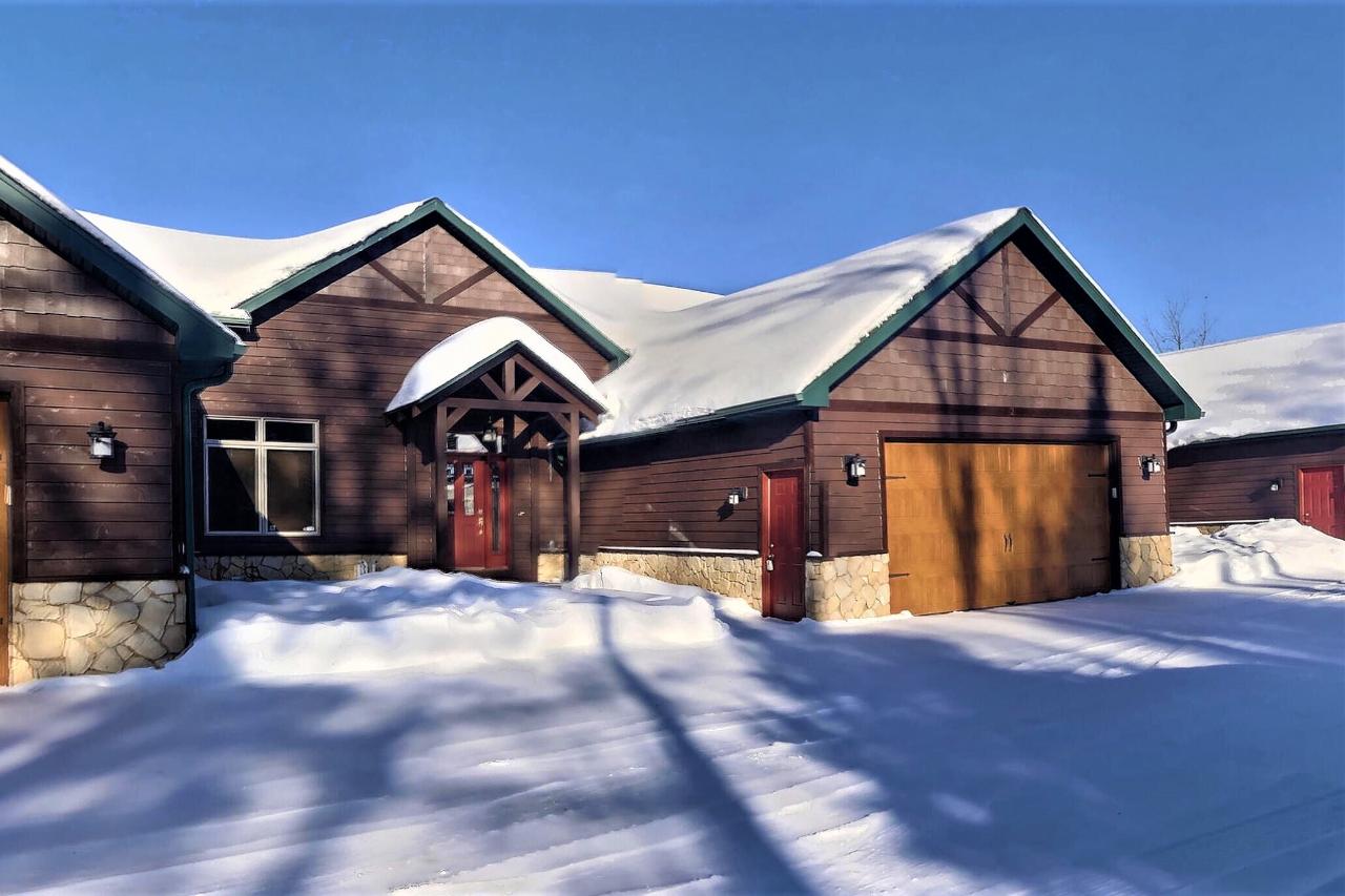 7656 Palmer Lake Road, Unit 2 Land O'Lakes, WI 54540 - Photo 5 of 40 Gallery Image 5