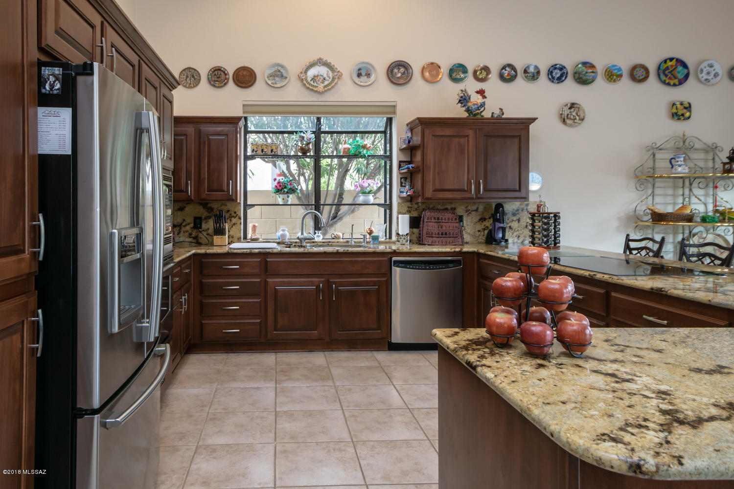 37305 South Ridgeview Boulevard Tucson, AZ 85739 - Photo 15 of 33