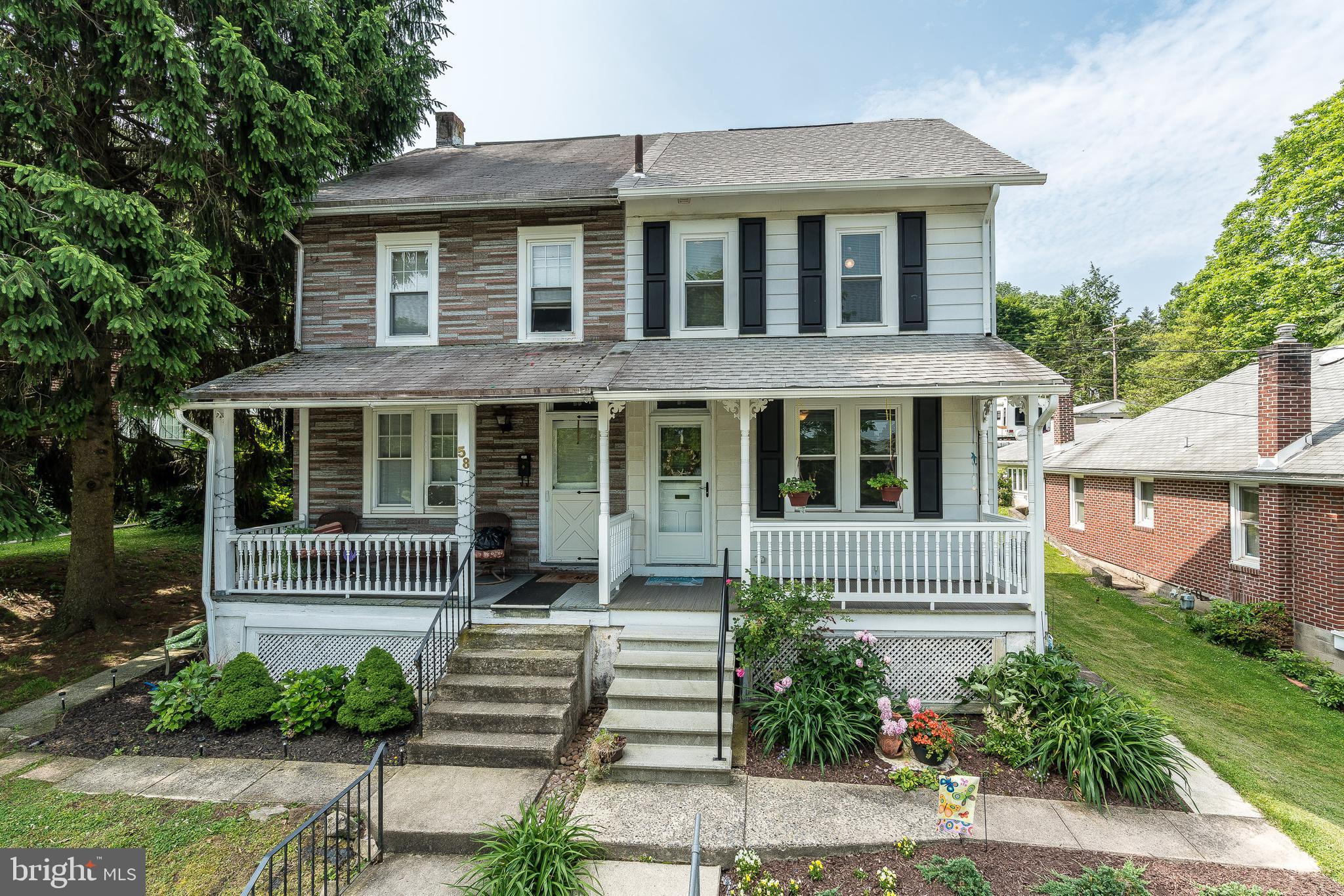 56 Reed Street Mohnton, PA 19540 - Photo 2 of 13