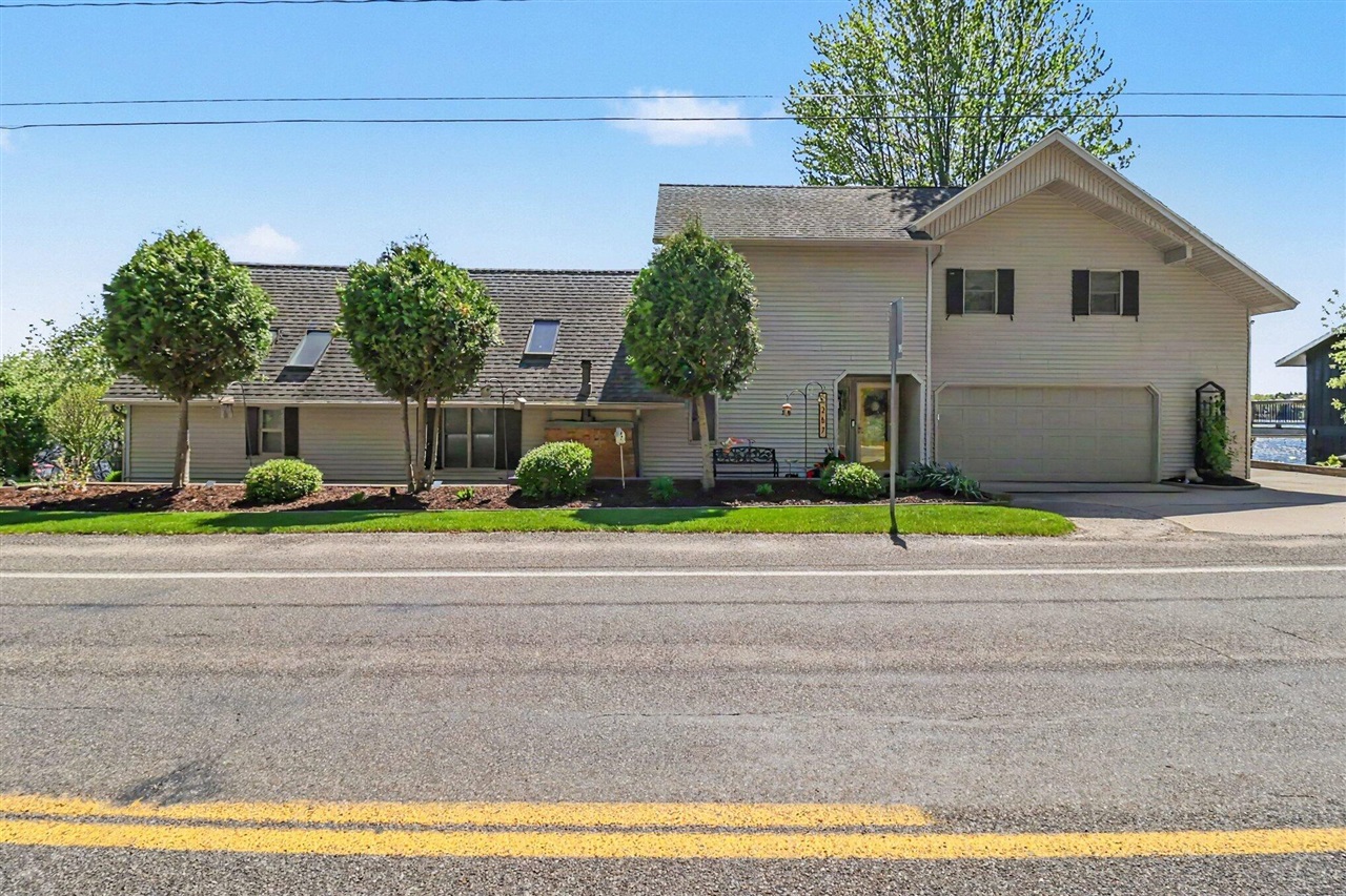 5267 West Monroe Road Pentwater, MI 49449 - Photo 5 of 37