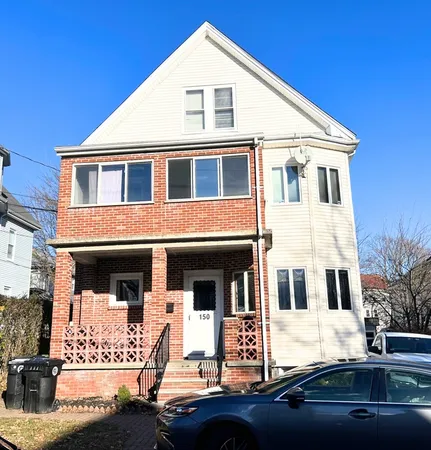 $3,000 | 150 Spruce Street, Unit 1, Watertown, MA 02472