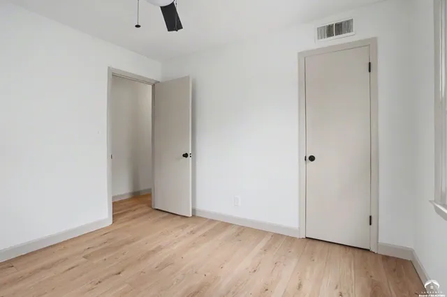 $360,000 | 6722 West 77th Terrace, Overland Park, KS 66204