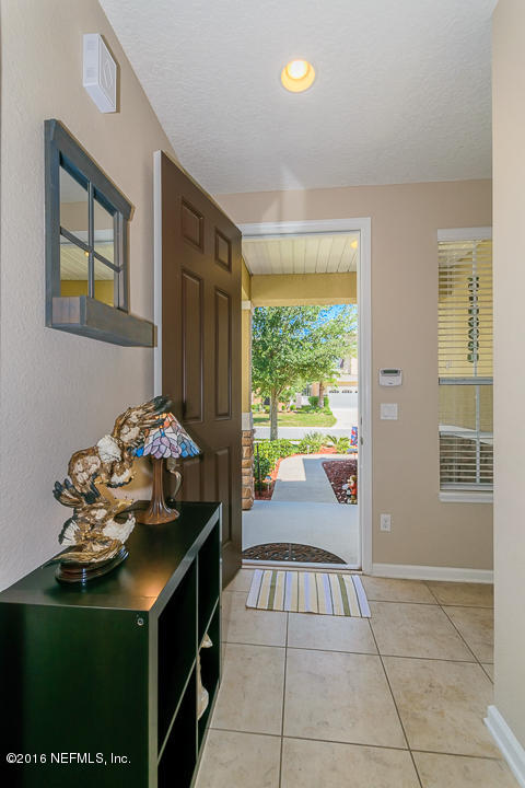 3811 Chasing Falls Road Orange Park, FL 32065 - Photo 4 of 26 068