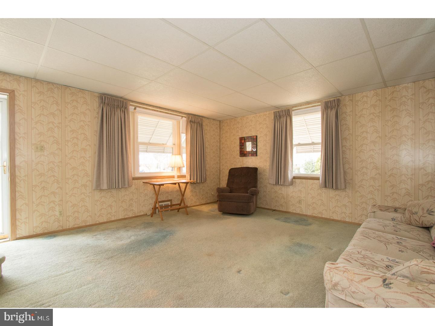 323 Taylor Road Springfield, PA 19064 - Photo 5 of 25