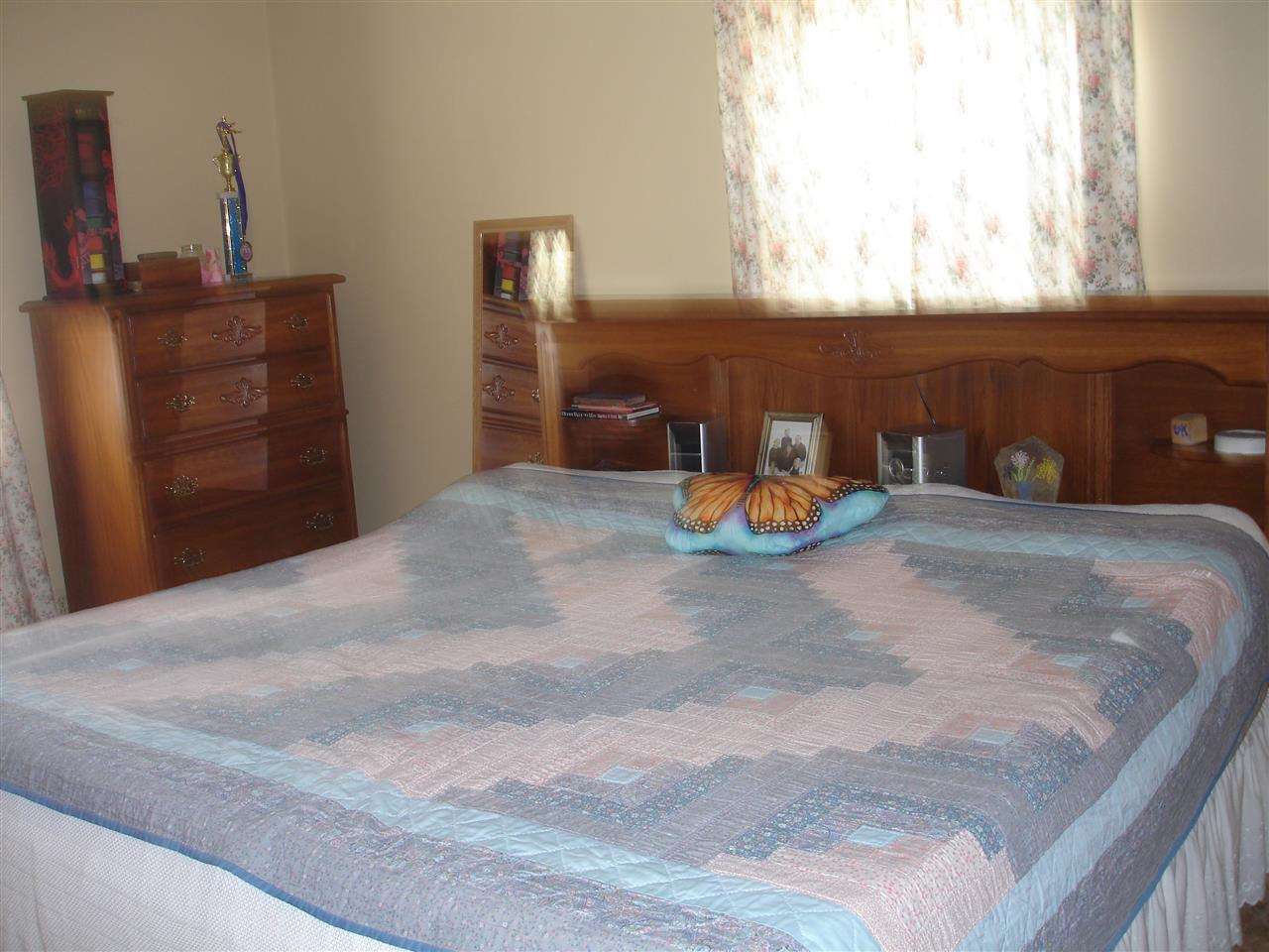 1753 Mt Pleasant Road Loogootee, IN 47553 - Photo 4 of 9