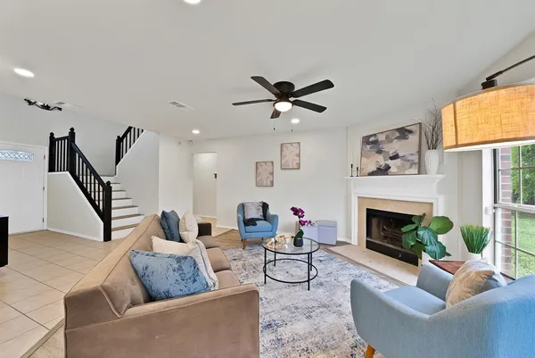 $2,950 | 7548 Meadow Creek Drive, Fort Worth, TX 76123