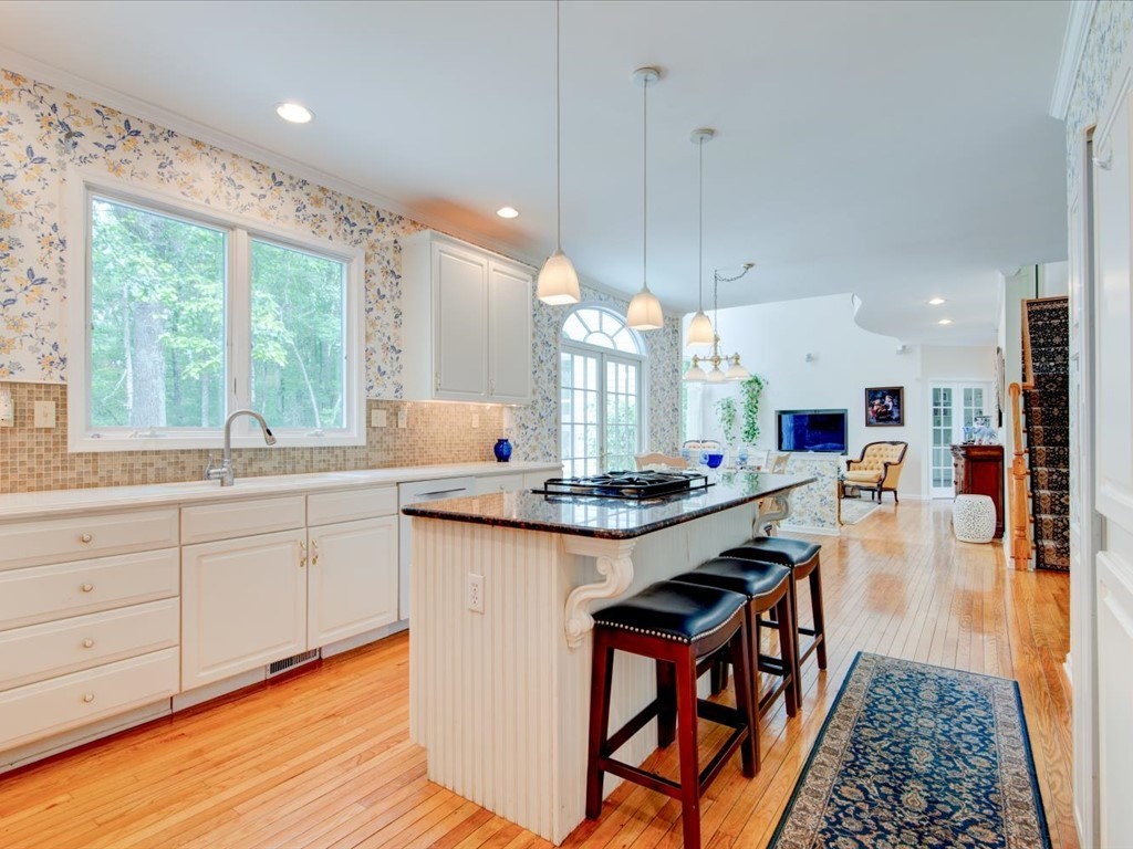 165 Waterman Road Canton, MA 02021 - Photo 14 of 40 Gallery Image 14