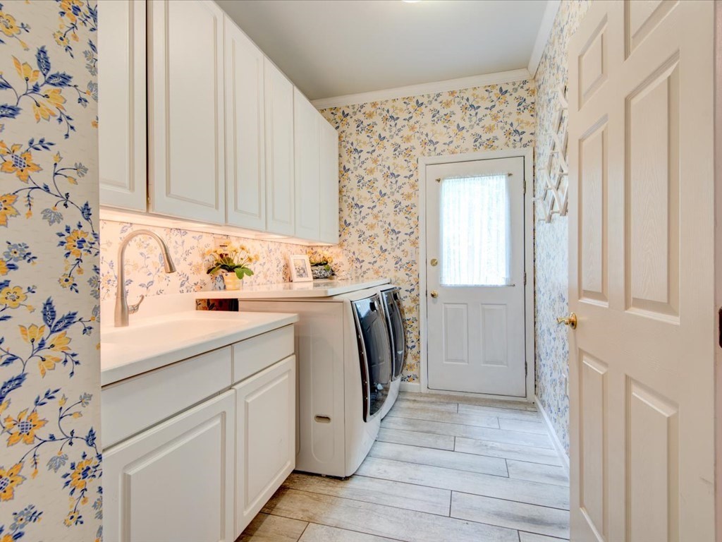 165 Waterman Road Canton, MA 02021 - Photo 16 of 40 Gallery Image 16