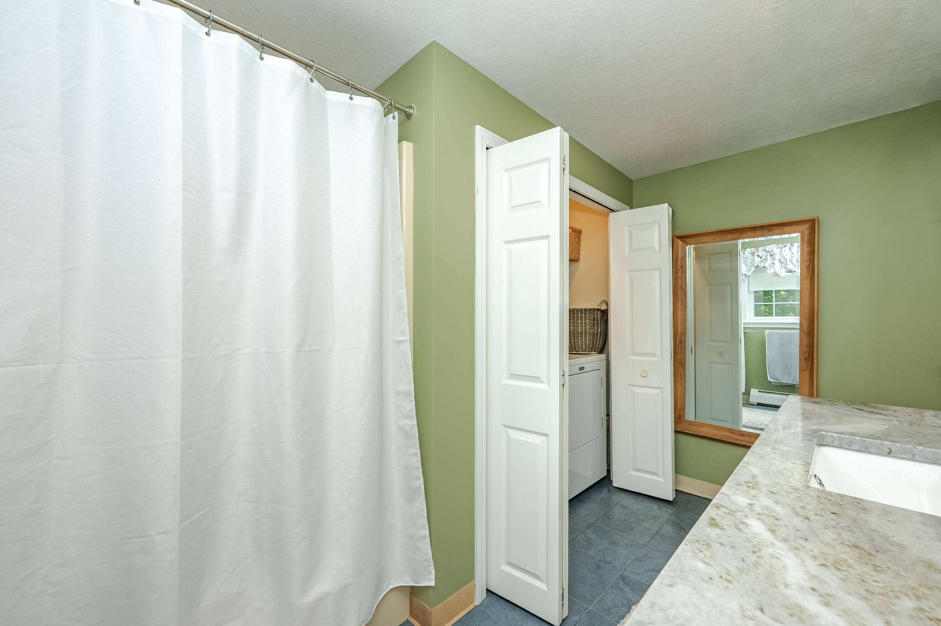 19 Alexander Drive Biddeford, ME 04005 - Photo 21 of 51 _DSC8282