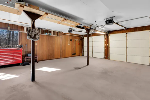 $639,000 | 40 Sarvis Ridge Road, Normandy, TN 37360