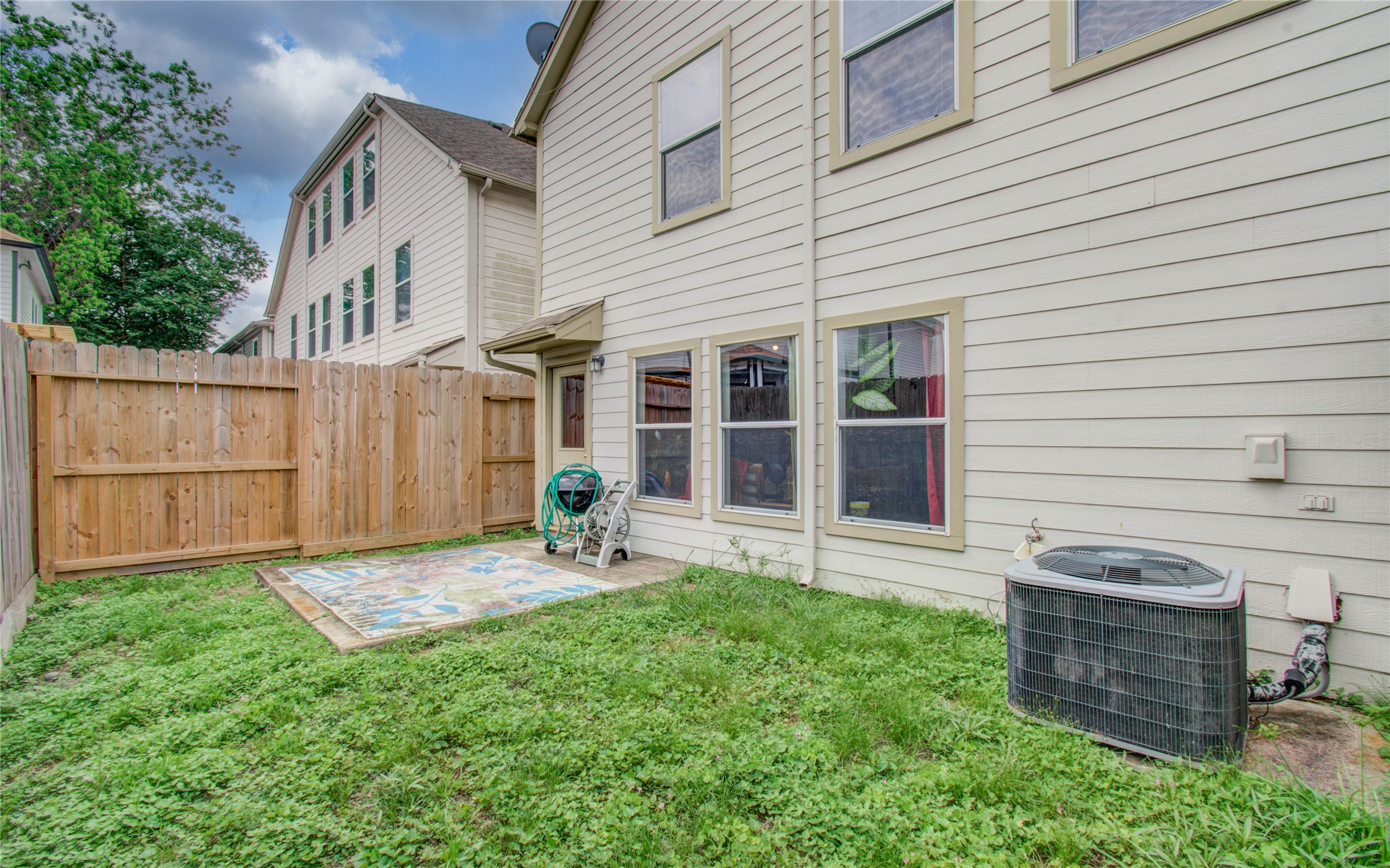 1718 Redwing Ridge Drive Houston, TX 77009 - Photo 24 of 44