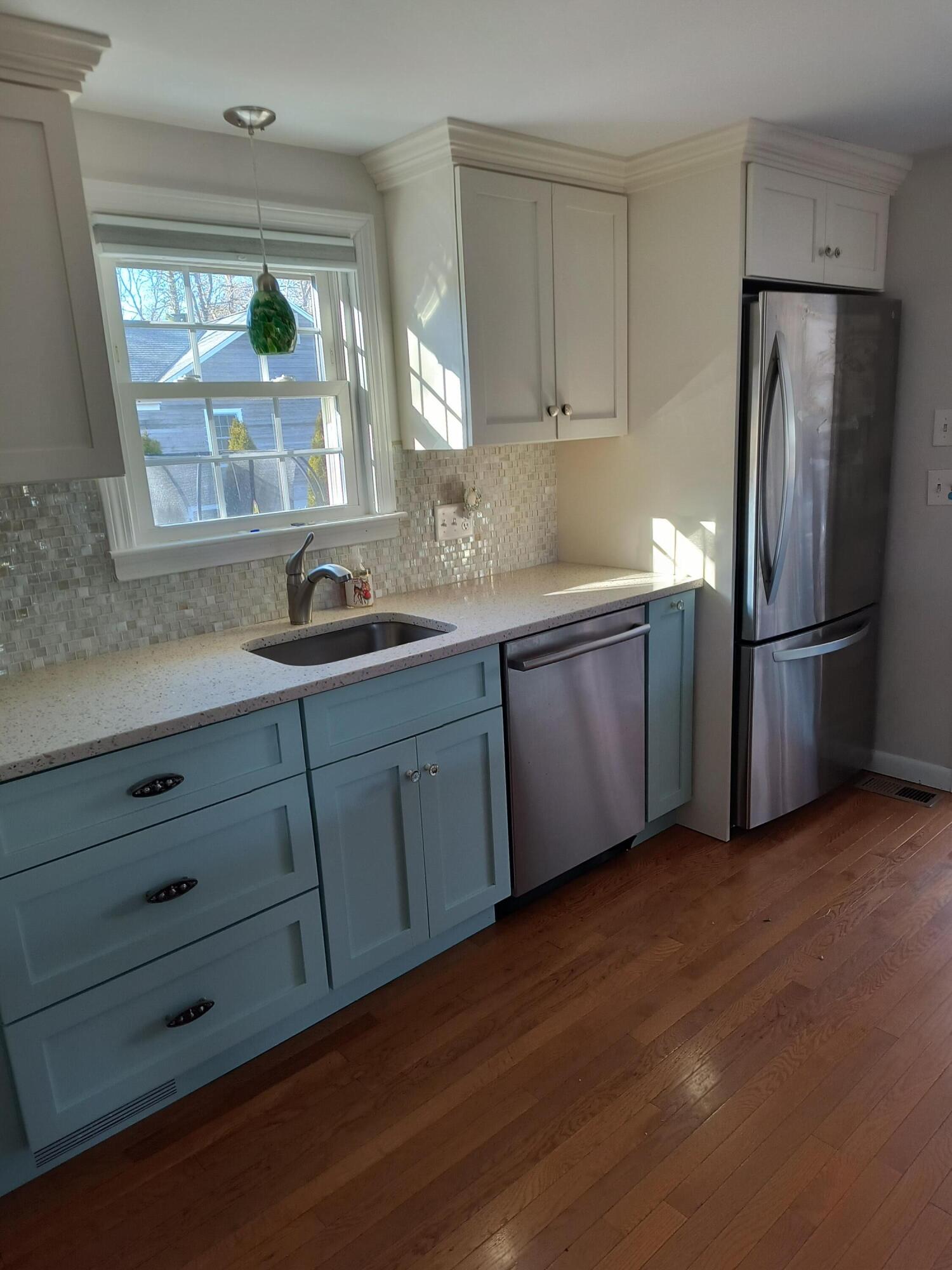 239 Paddocks Path Dennis, MA 02638 - Photo 7 of 26 Kit sink/ref