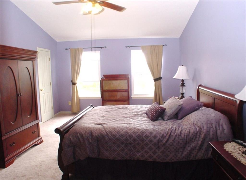 11042 Springtree Place Indianapolis, IN 46239 - Photo 15 of 24 Gallery Image 15