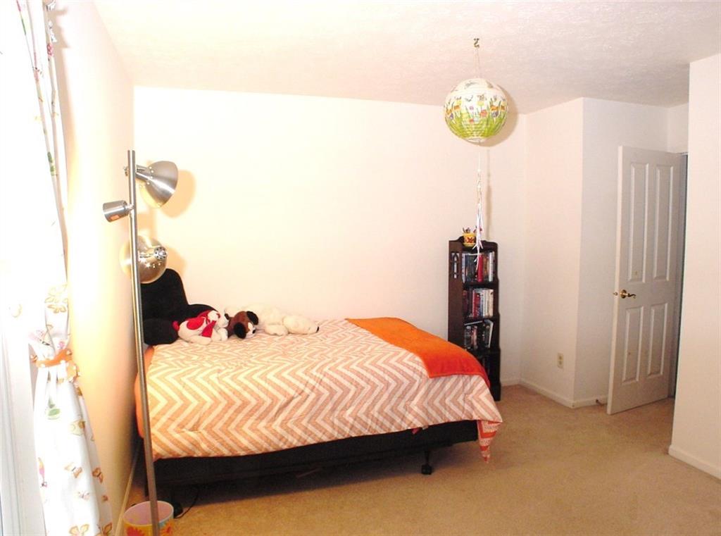 11042 Springtree Place Indianapolis, IN 46239 - Photo 19 of 24 Gallery Image 19