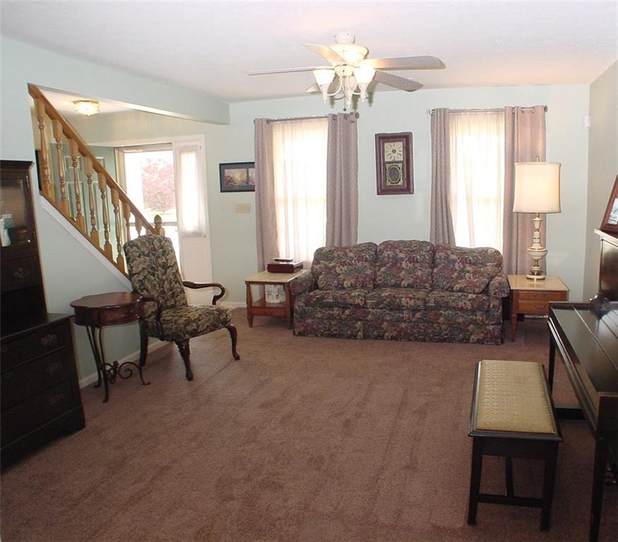 11042 Springtree Place Indianapolis, IN 46239 - Photo 3 of 24 Gallery Image 3