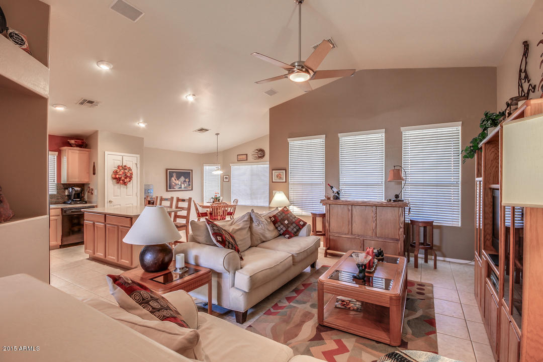 3288 East Warbler Road Gilbert, AZ 85297 - Photo 11 of 45 GreatRoom