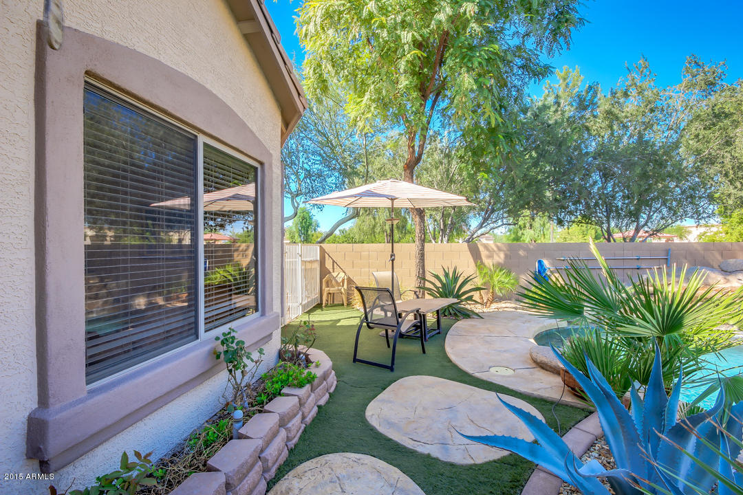 3288 East Warbler Road Gilbert, AZ 85297 - Photo 39 of 45 BackYard2