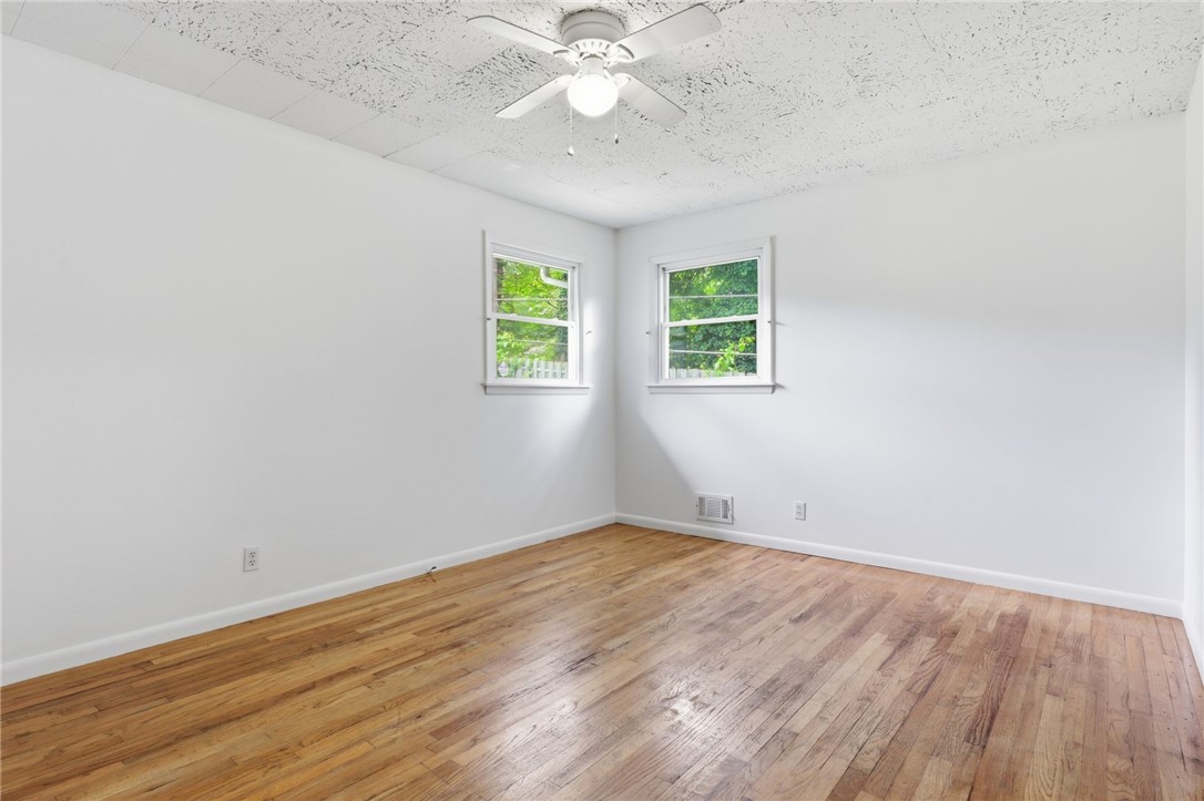 703-705 Holt Road Webster, NY 14580 - Photo 23 of 33