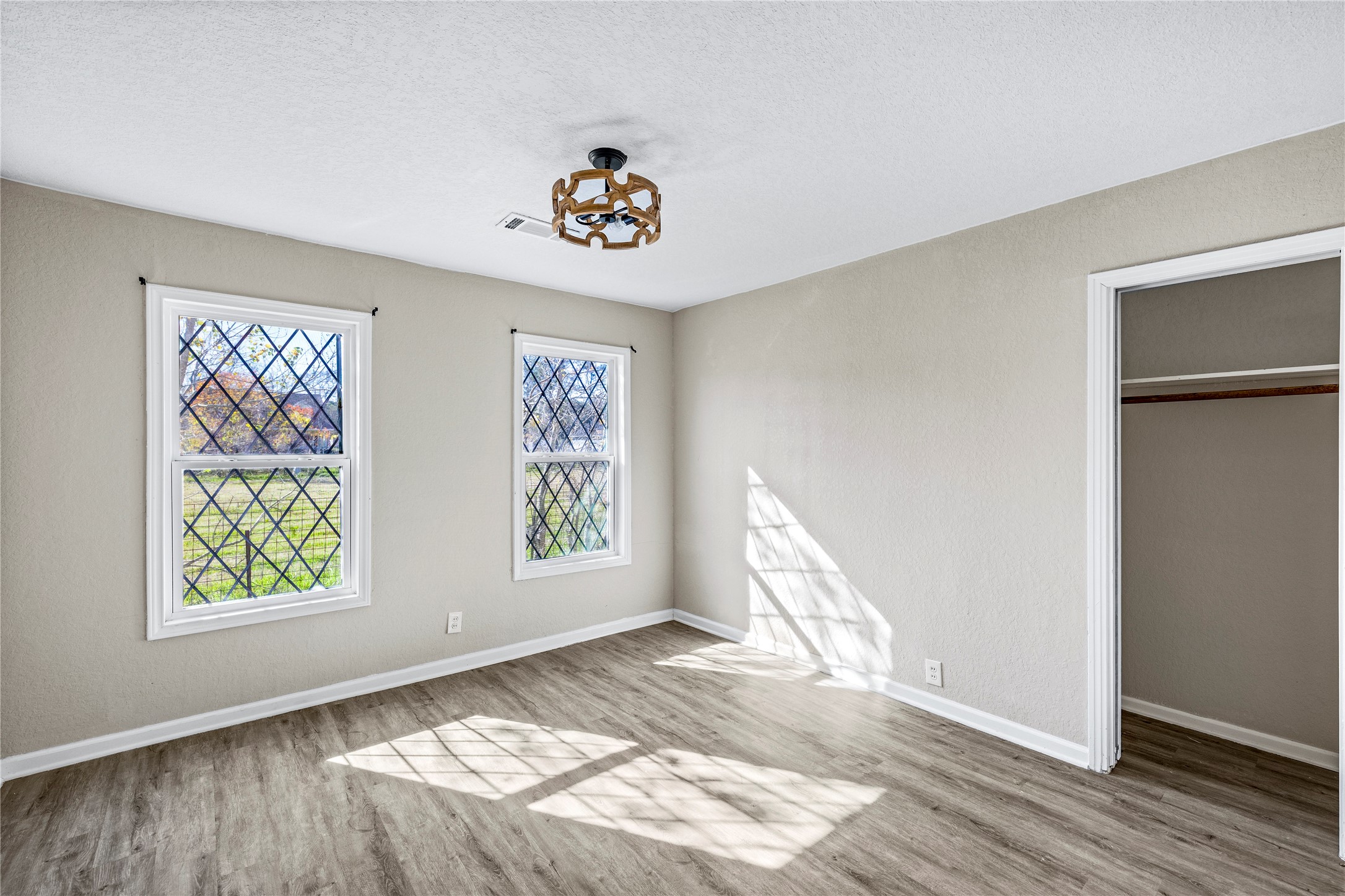 1407 Bess Road Dickinson, TX 77539 - Photo 16 of 32