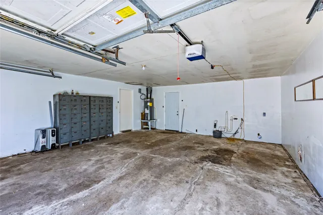 $1,995 | 1407 Bess Road, Dickinson, TX 77539