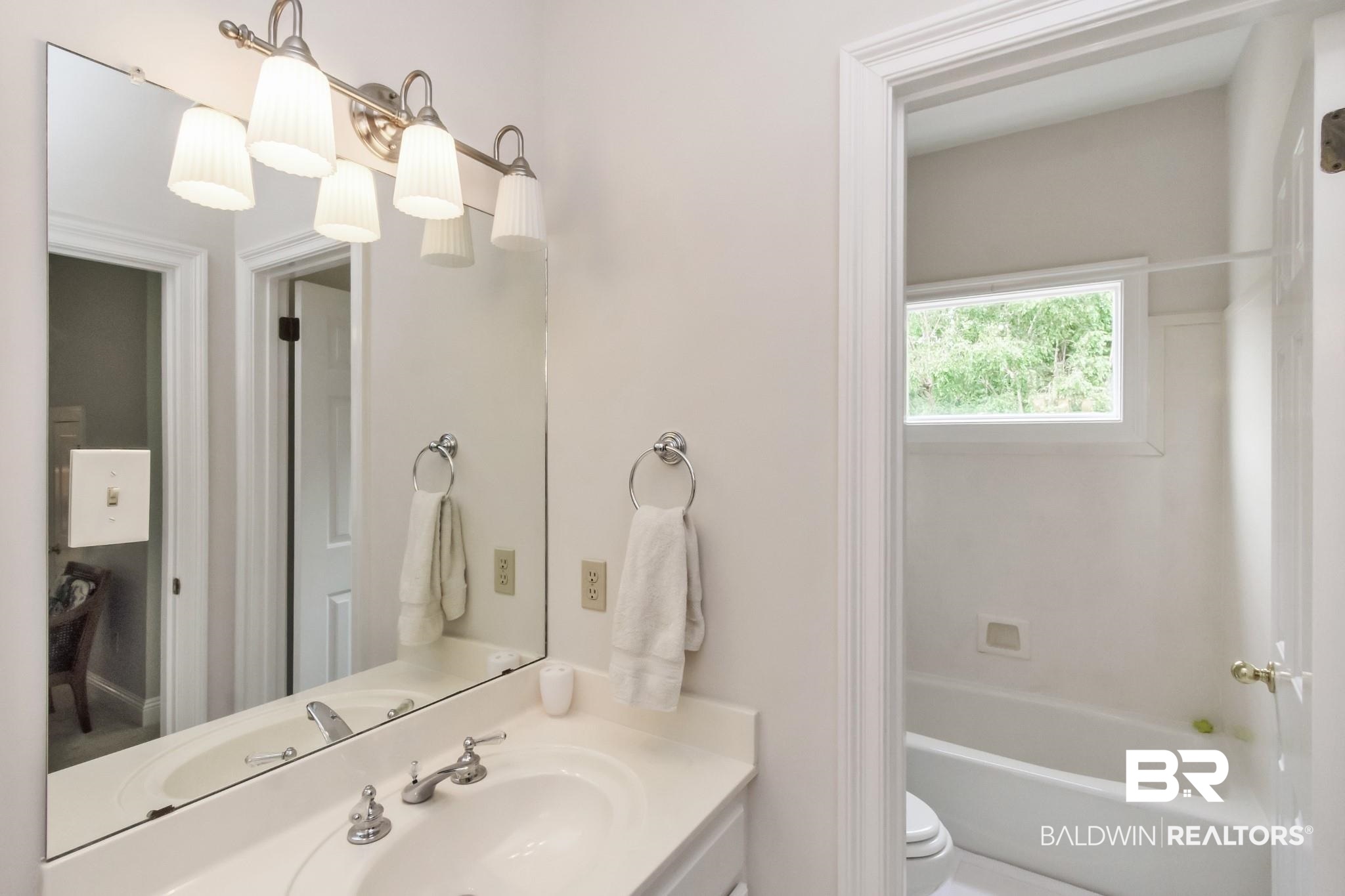 240 Suffolk Road Mobile, AL 36608 - Photo 28 of 49