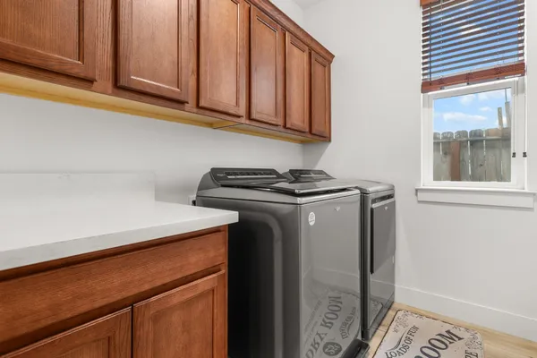 $529,900 | 1376 Fitz Place, Redding, CA 96003