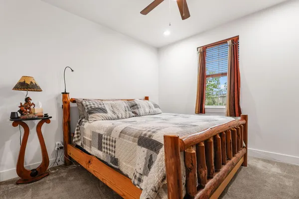 $529,900 | 1376 Fitz Place, Redding, CA 96003