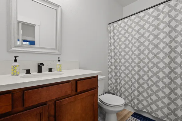 $529,900 | 1376 Fitz Place, Redding, CA 96003