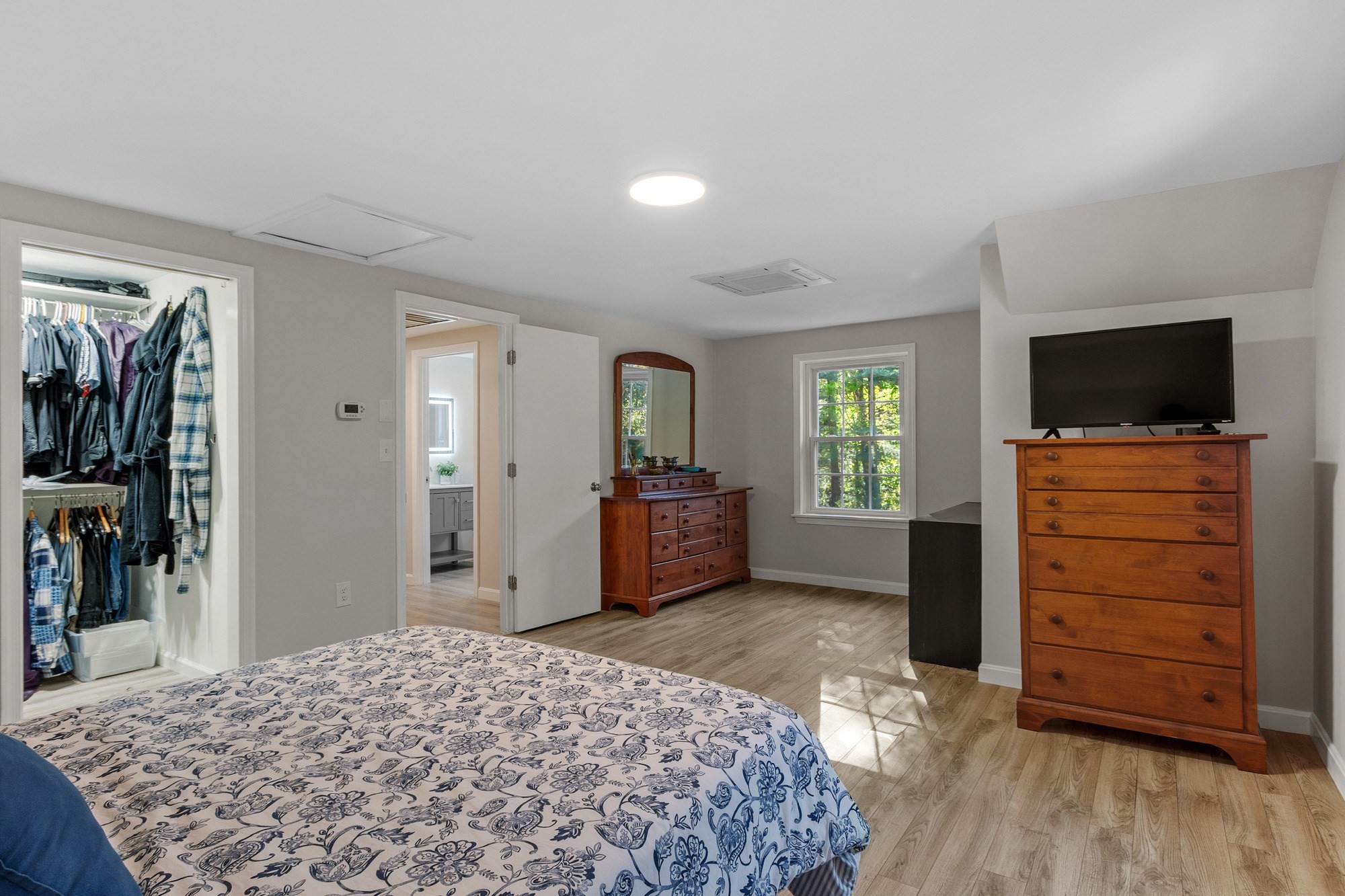 329 New Boston Road Sturbridge, MA 01566 - Photo 31 of 38 Gallery Image 31