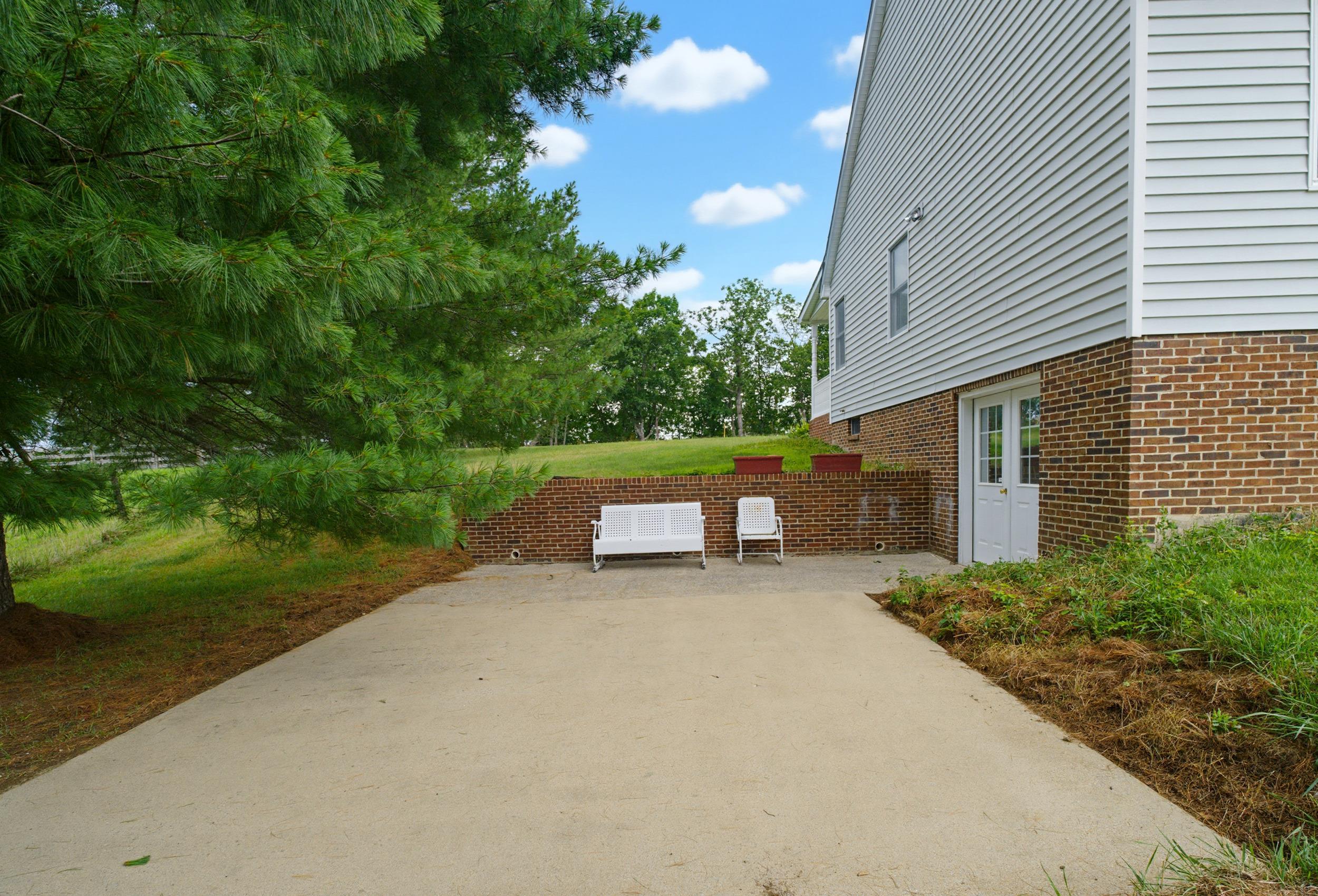2117 Barterbrook Road Staunton, VA 24401 - Photo 33 of 40