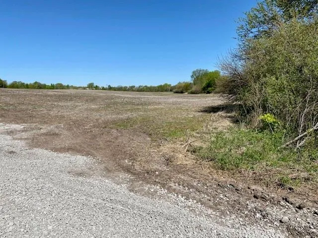 $440,000 | 10 Southwest A Sw 169th Highway, Trimble, MO 64492