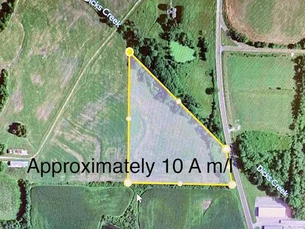 $440,000 | 10 Southwest A Sw 169th Highway, Trimble, MO 64492