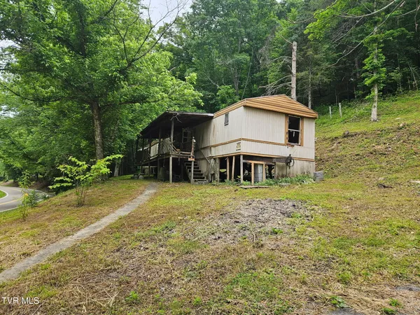 $32,000 | 8300 Warrensburg Road, Mosheim, TN 37818