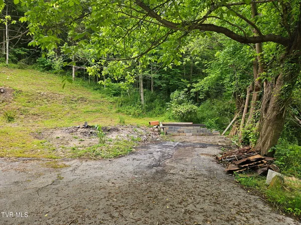 $32,000 | 8300 Warrensburg Road, Mosheim, TN 37818