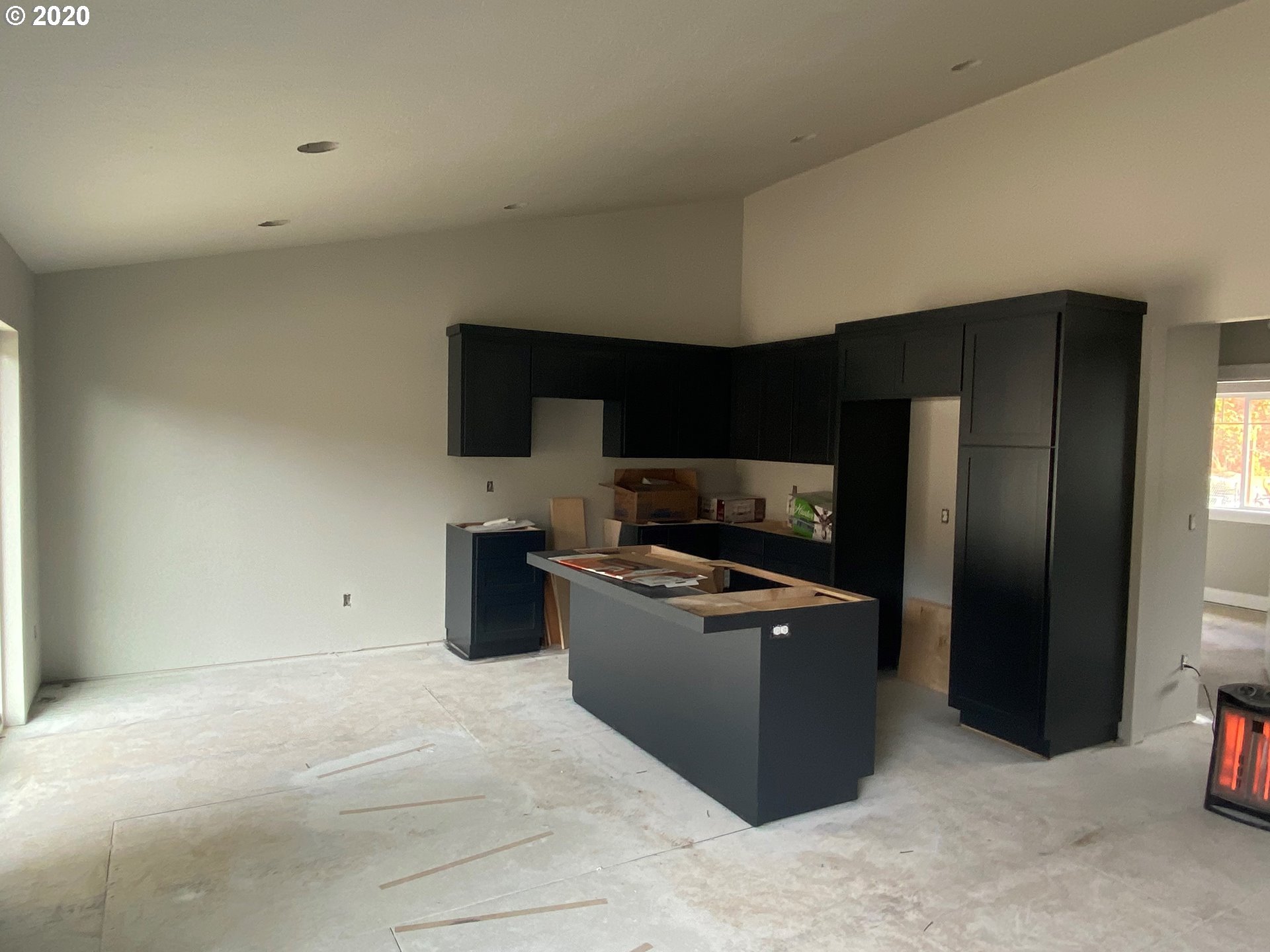 1128 South 57th Place Springfield, OR 97478 - Photo 3 of 8