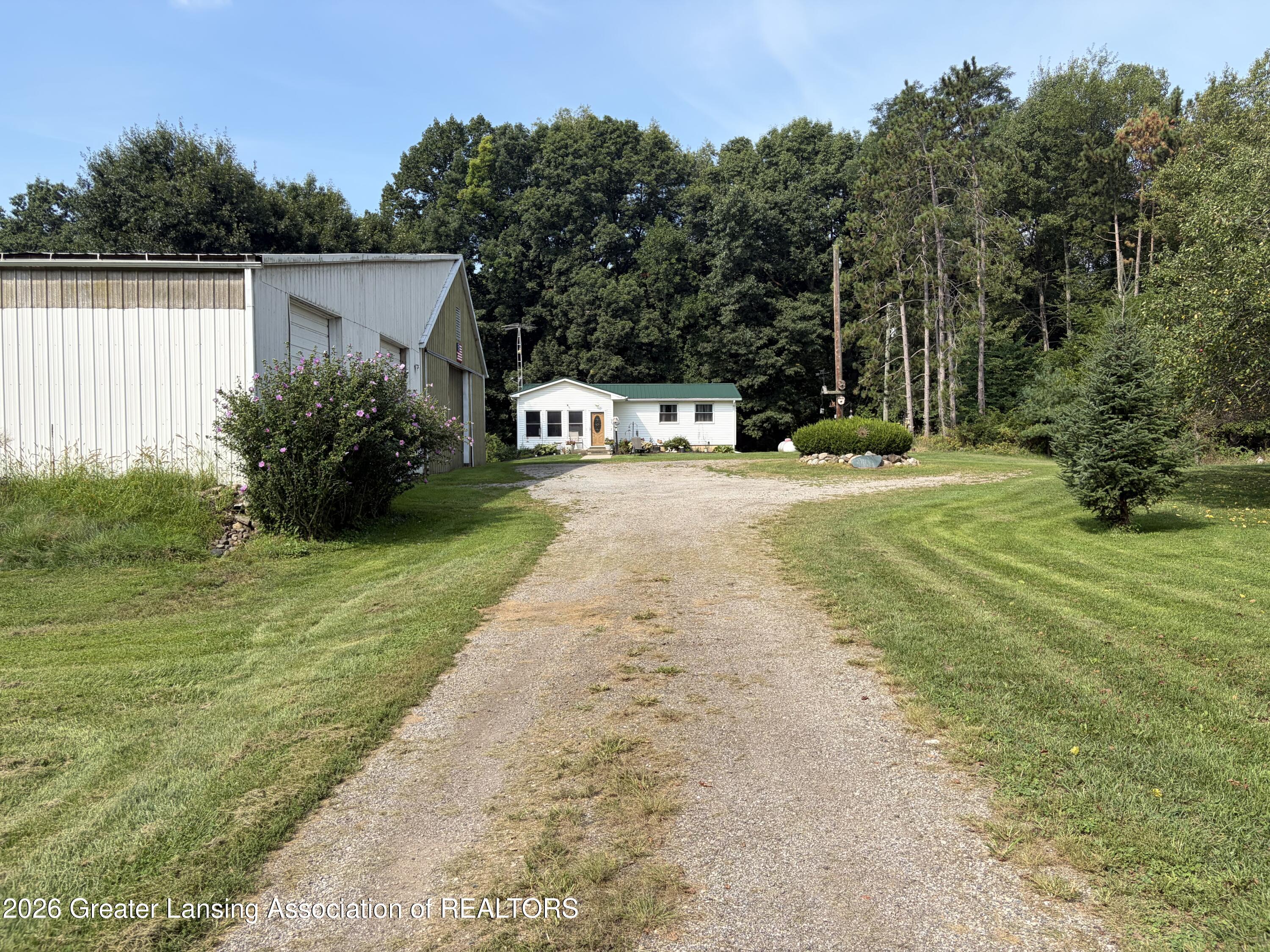 2850 Kelly Road Leslie, MI 49251 - Photo 9 of 52 9