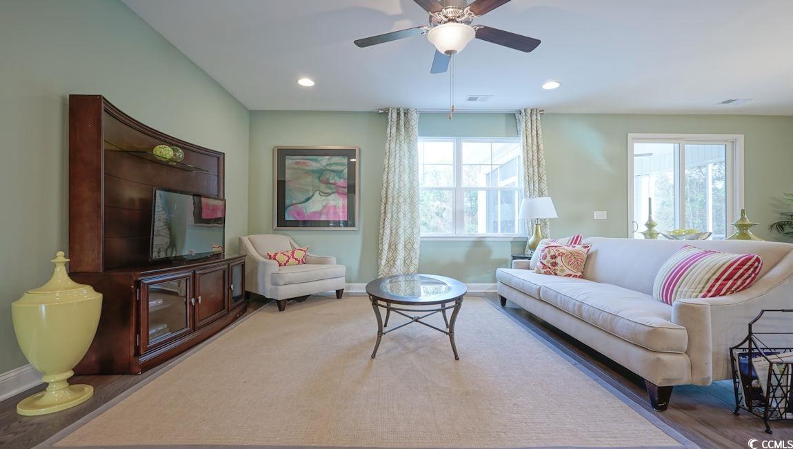 1228 Barrington Way Conway, SC 29526 - Photo 10 of 39