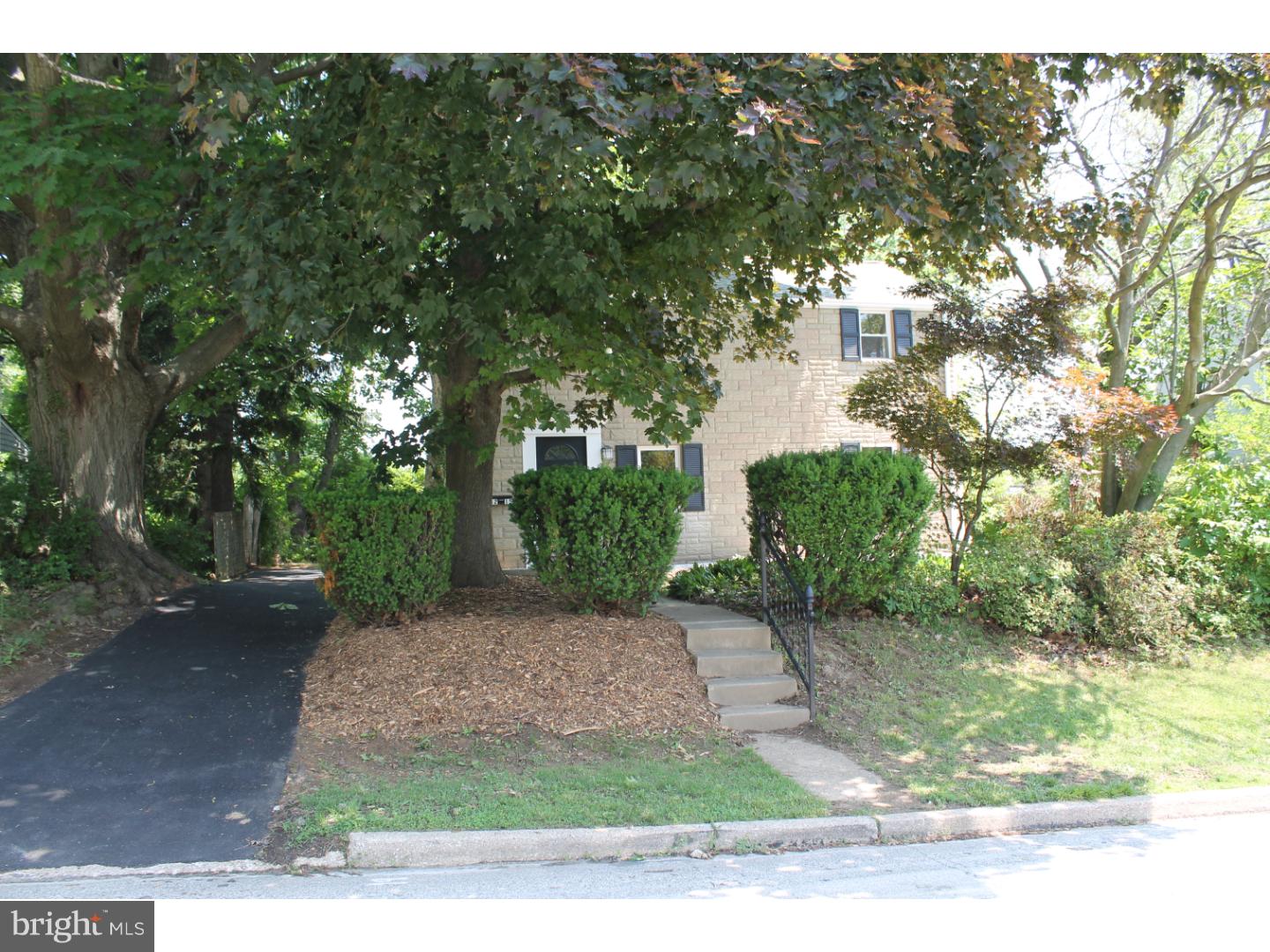 1215 Bruce Road Oreland, PA 19075 - Photo 1 of 25 Gallery Image 1