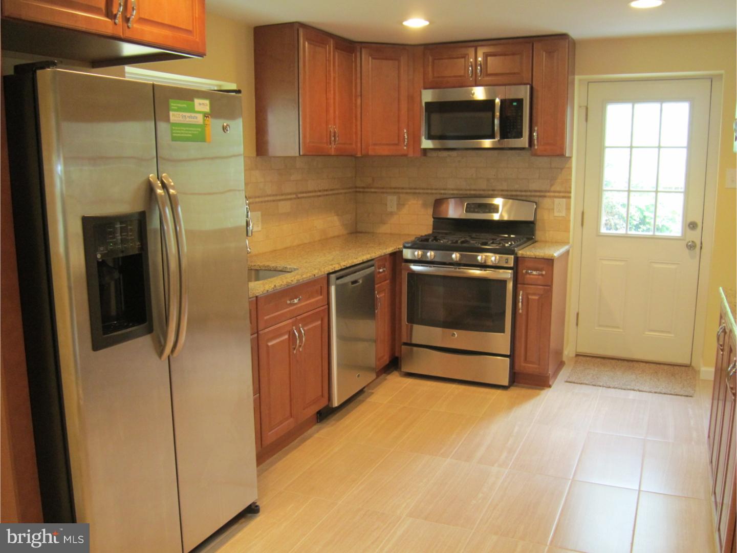 1215 Bruce Road Oreland, PA 19075 - Photo 2 of 25 Gallery Image 2