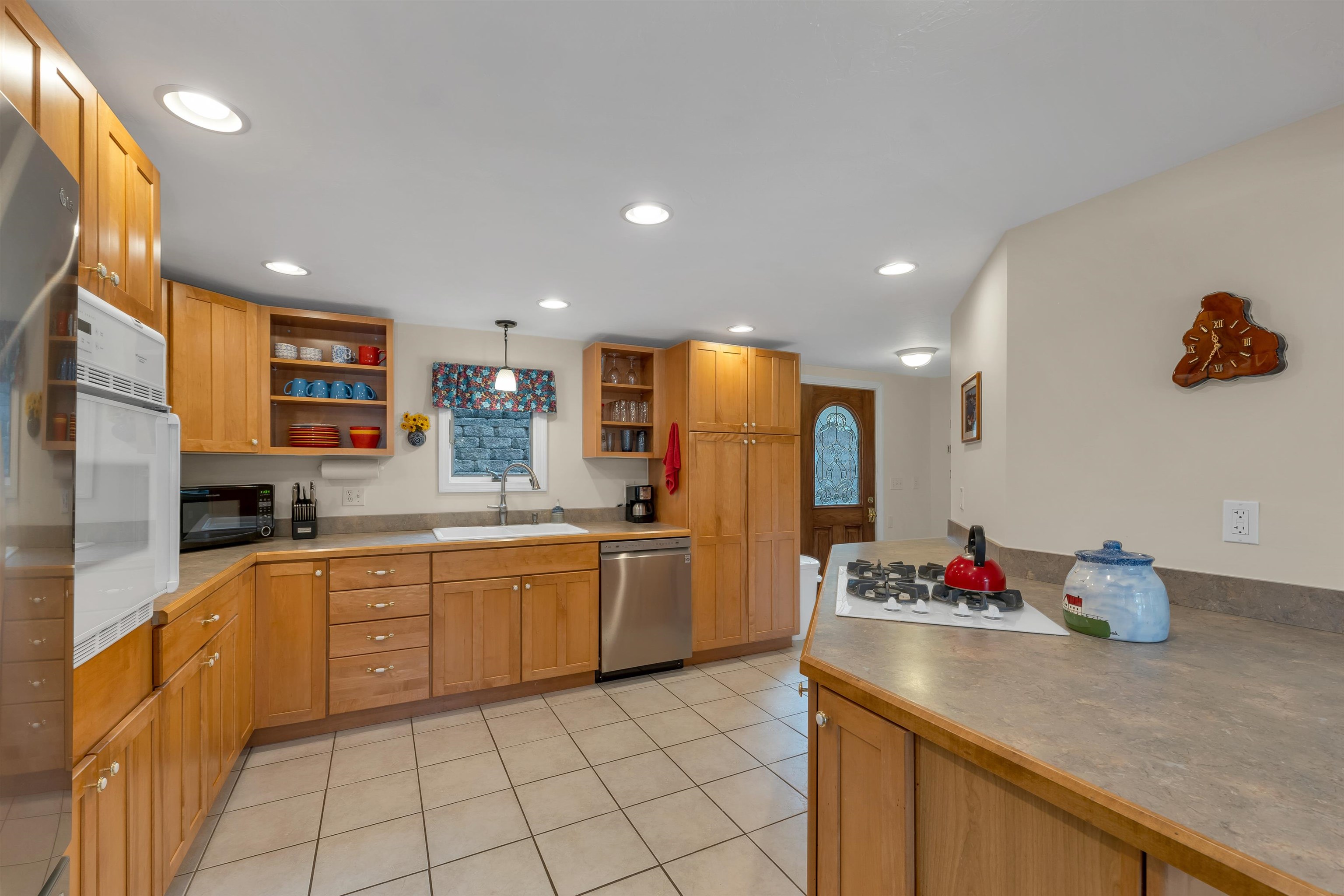 16 Ridge Road Barnstead, NH 03225 - Photo 7 of 45