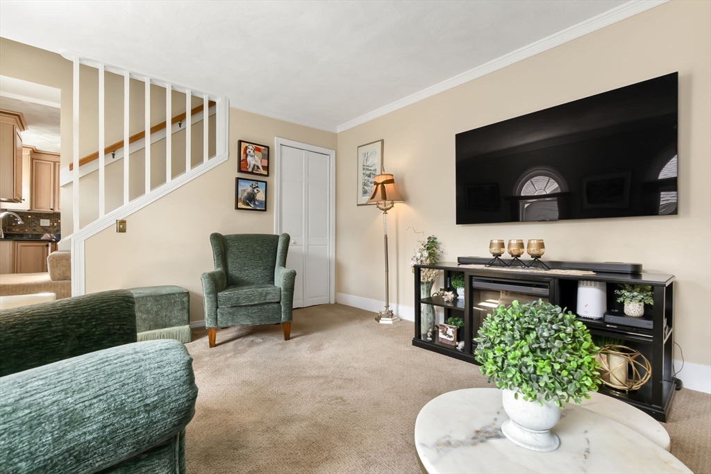 16 Adams Street Danvers, MA 01923 - Photo 5 of 31