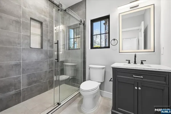 $1,825,000 | 150 Howland Avenue, River Edge, NJ 07661