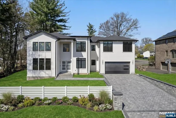 $1,825,000 | 150 Howland Avenue, River Edge, NJ 07661