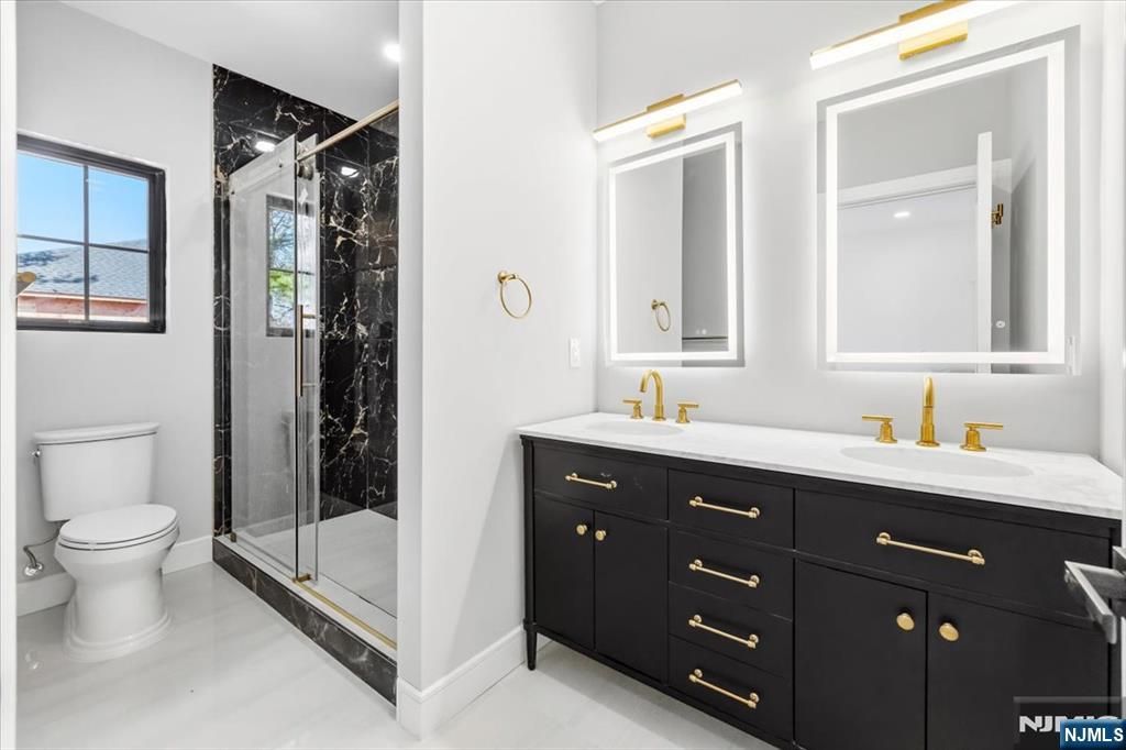 150 Howland Avenue River Edge, NJ 07661 - Photo 21 of 35