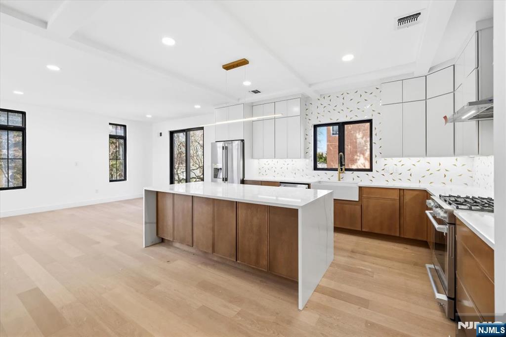 150 Howland Avenue River Edge, NJ 07661 - Photo 8 of 35