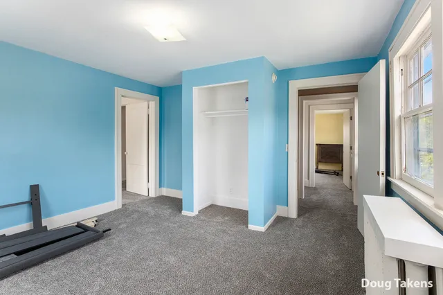 $339,900 | 212 56th Street Southwest, Wyoming, MI 49548